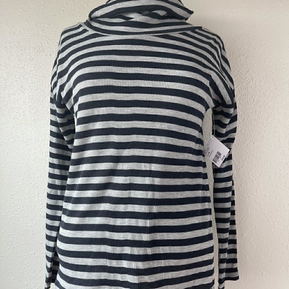 NWT JW Collection Women’s Top Size M